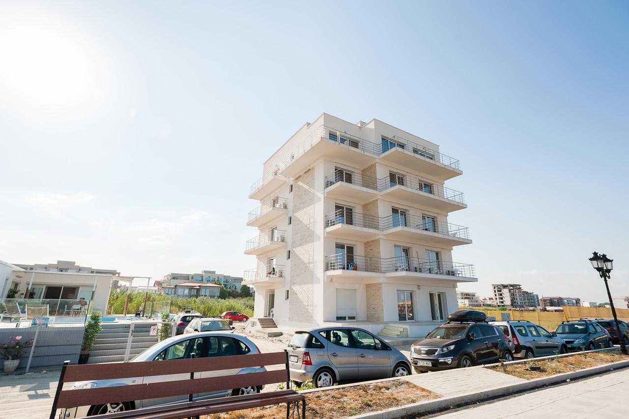 By The Sea Residence Năvodari Exterior foto